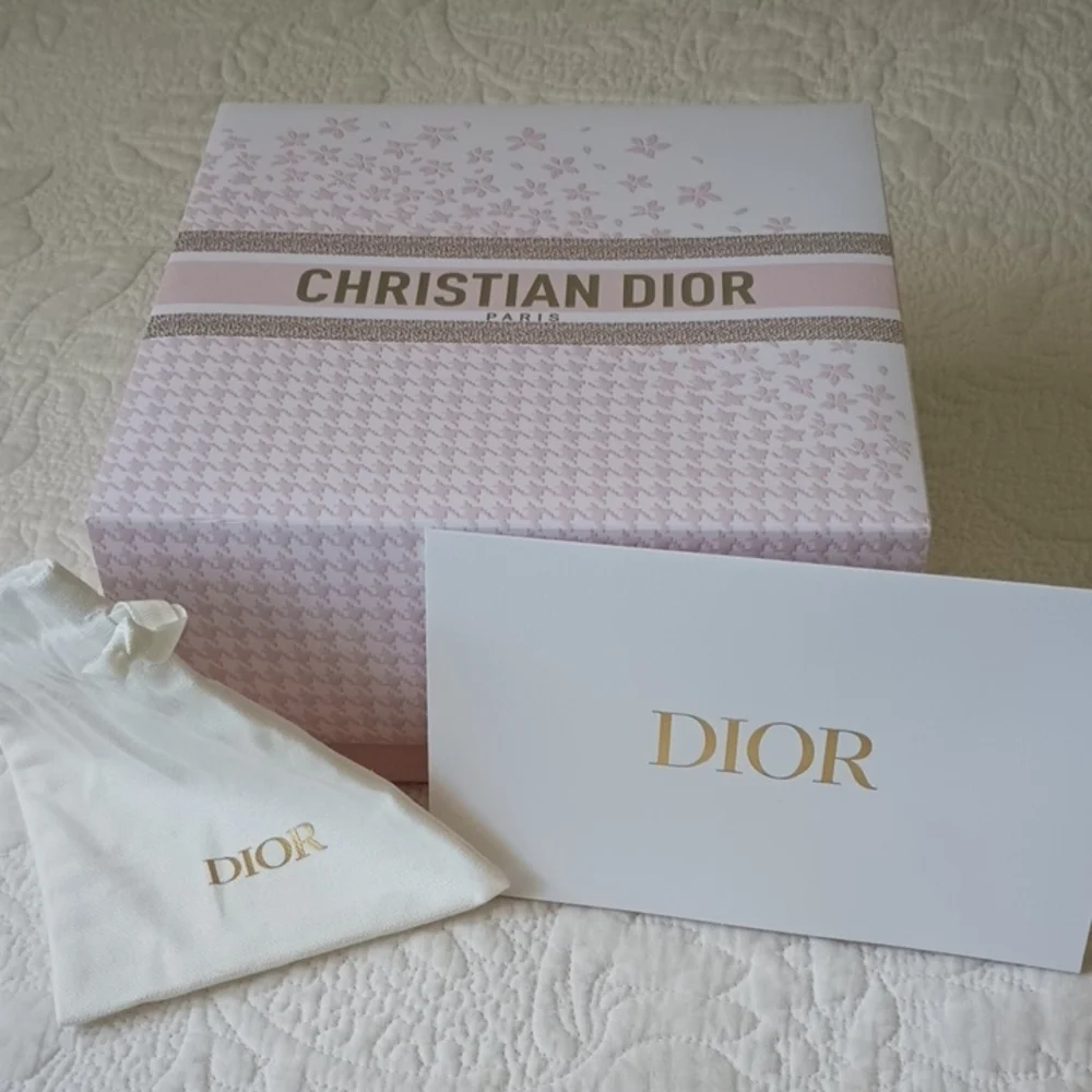 Dior empty gift